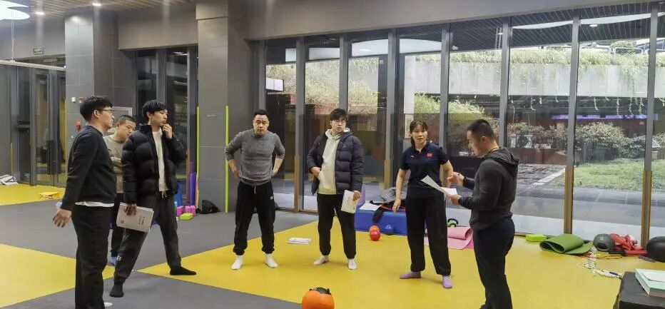 bad670e220df57c7bfebb42af475e06